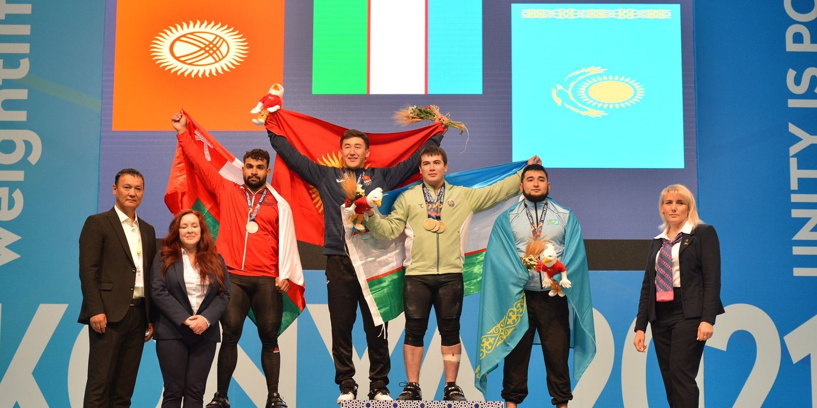 فضية رفع الأثقال