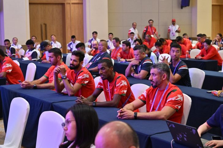 بعثة منتخبنا الوطني للطائرة الشاطئية خلال الاجتماع الفني 1